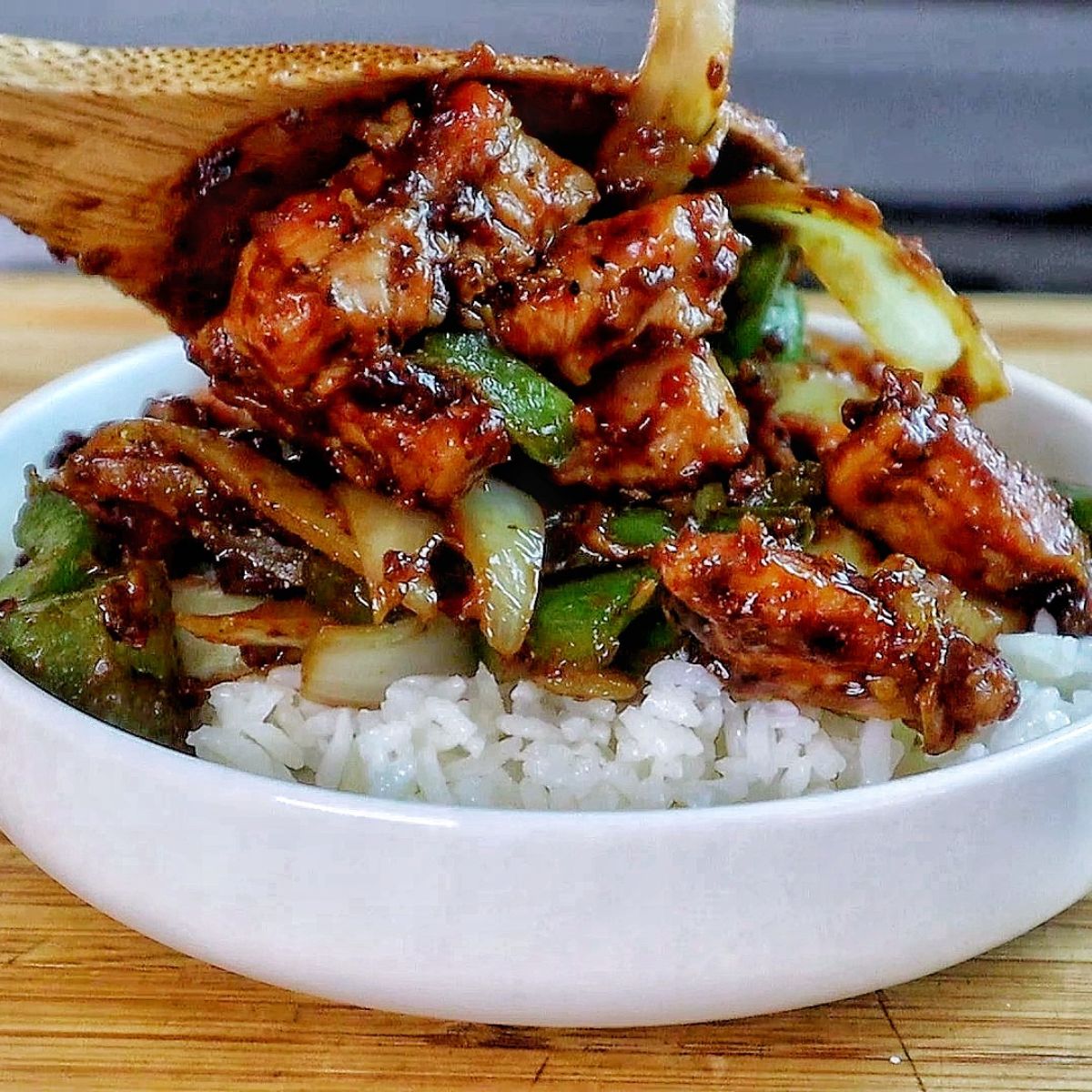 Black Pepper Chicken (Takeout Style)