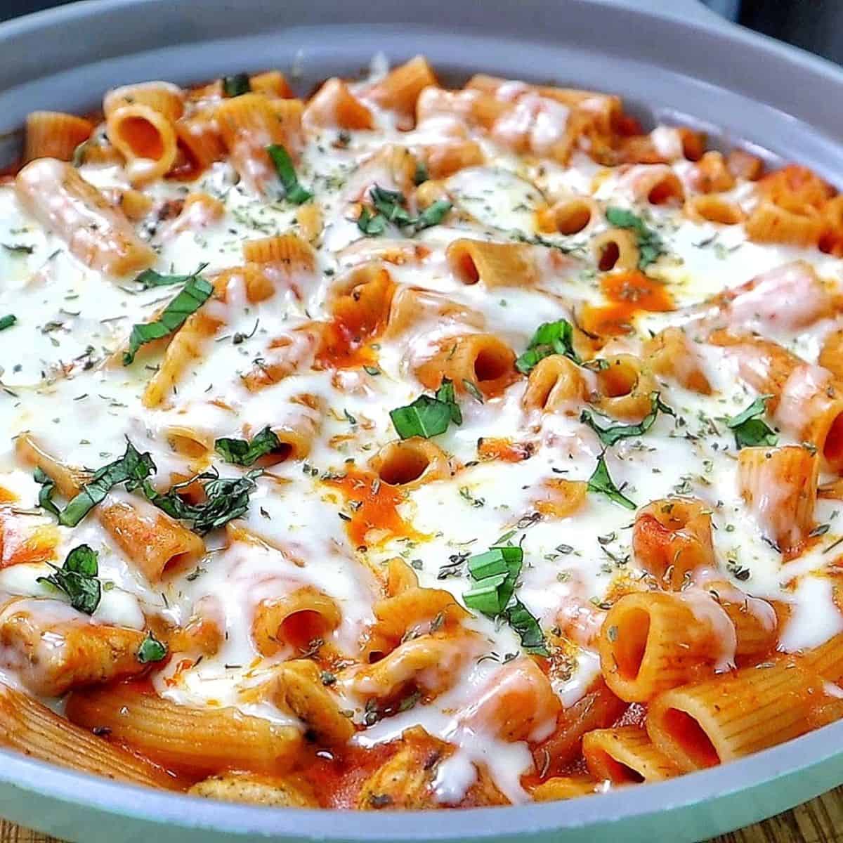 One Pot Chicken Parmesan Pasta